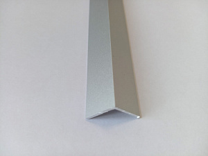 Профиль защитный алюм. 15*15/3м серебро